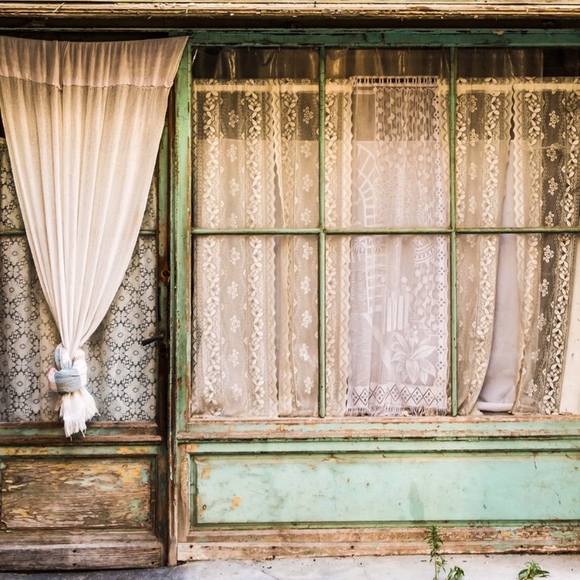 Meet your Posher, Pamela - Picture 1 of 1